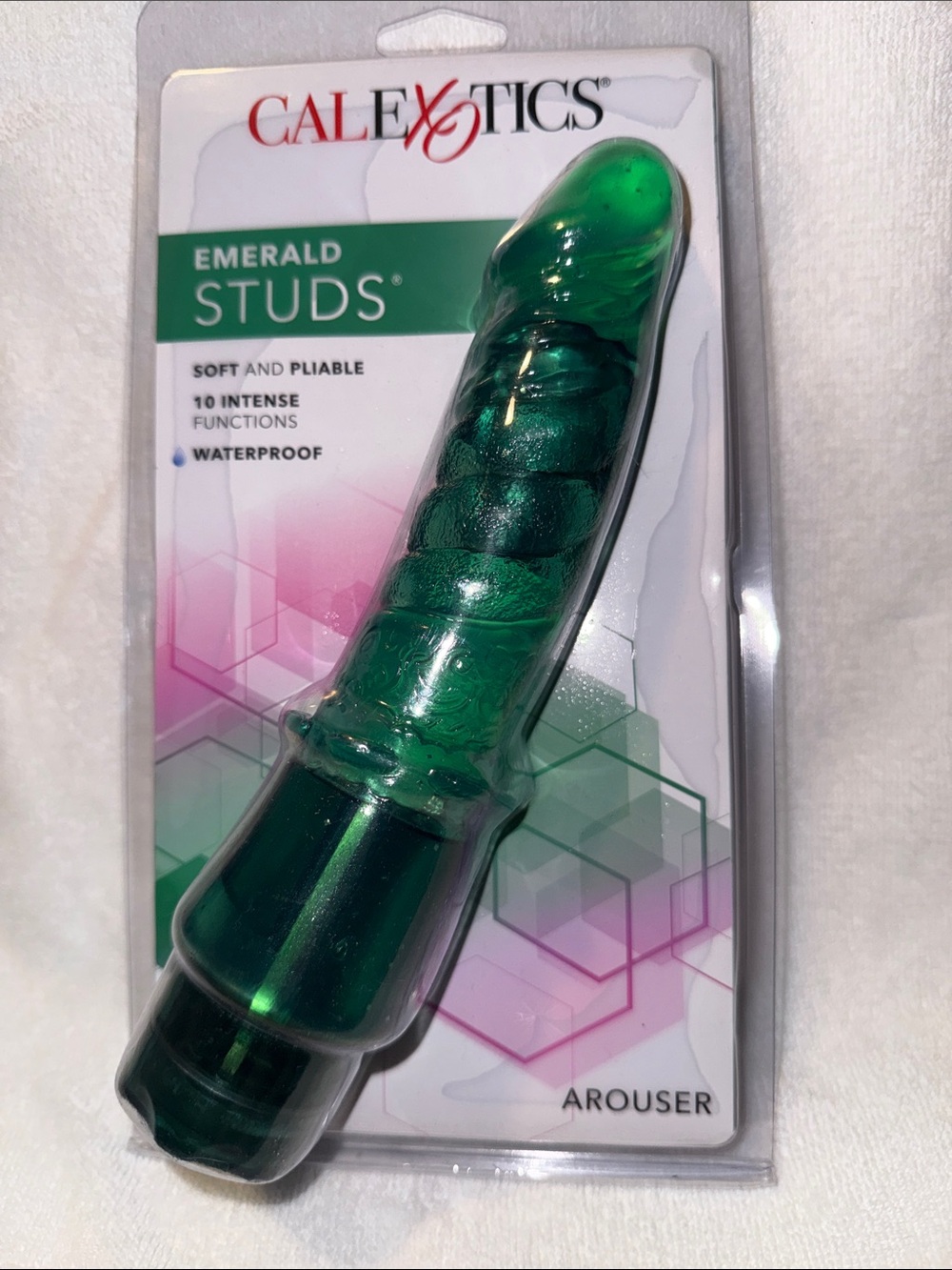 Emerald Studs Vibrating Arouser - Green